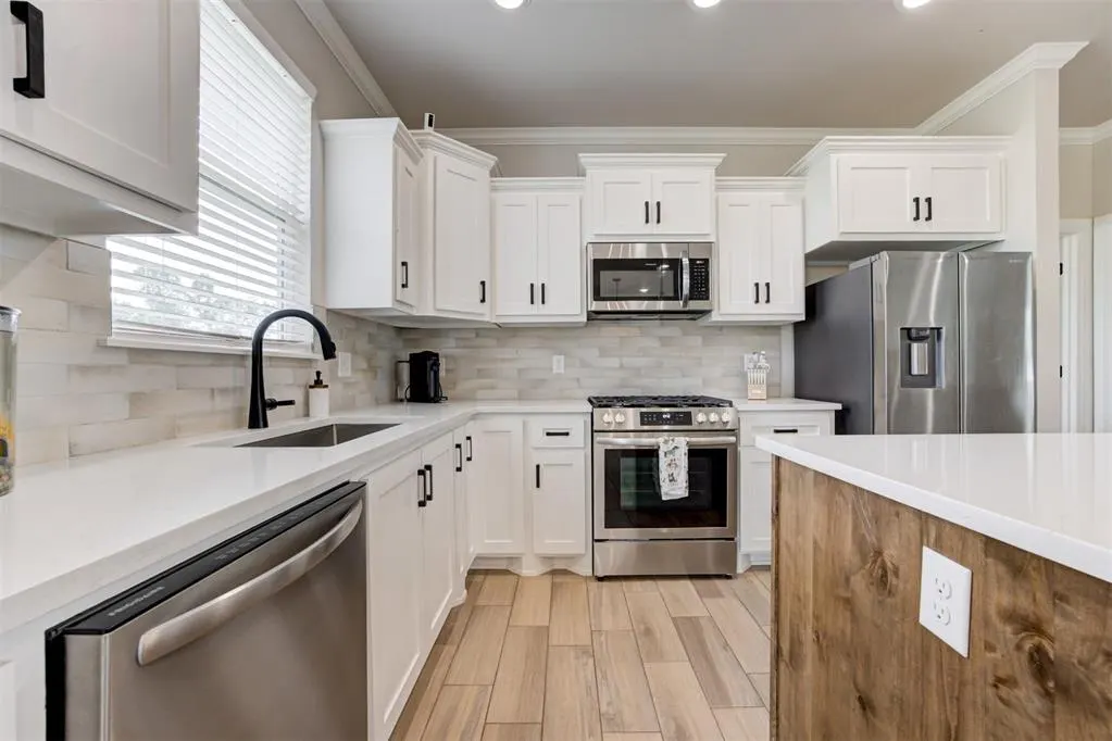 Photo 6 — 1560 Prairie Vista, Guthrie, OK 73044