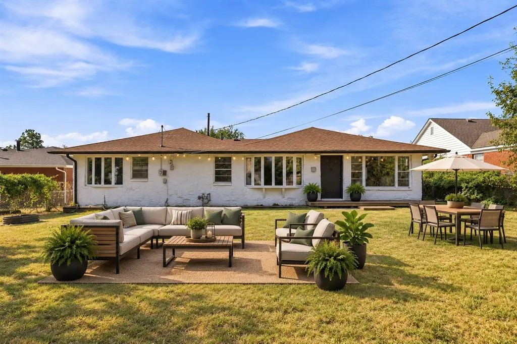 Photo 16 — 421 E Atkinson Drive, Oklahoma City, OK 73110