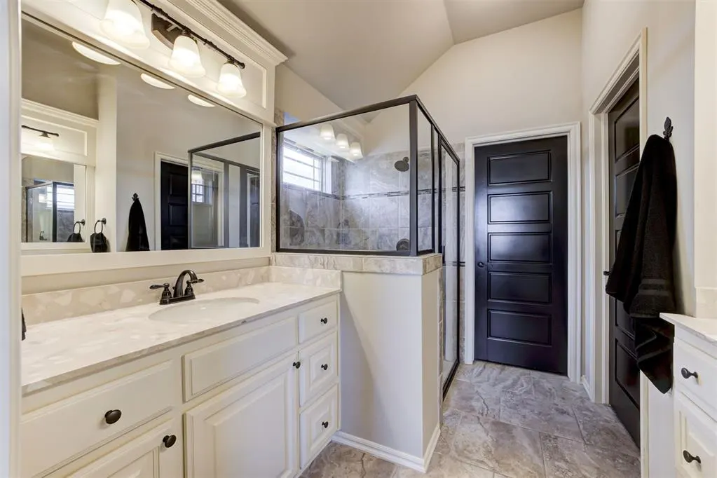 Photo 15 — 6313 NW 158th Terrace, Edmond, OK 73013