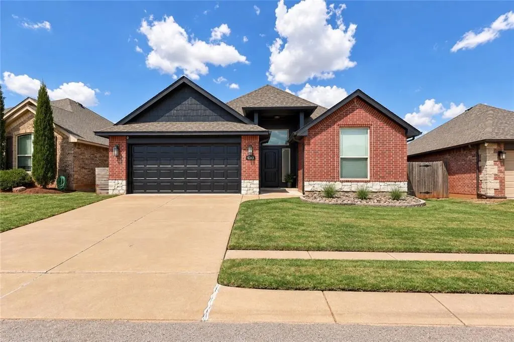 Front exterior — 6313 NW 158th Terrace, Edmond, OK 73013