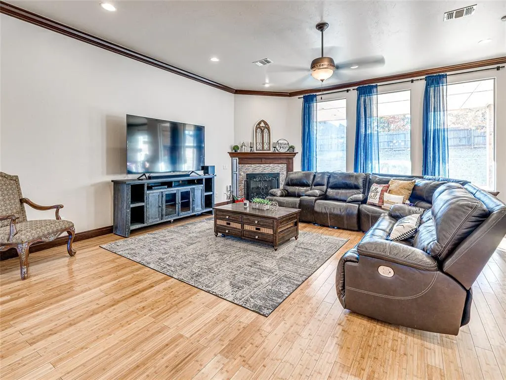 Photo 10 — 11121 Katie Beth Lane, Oklahoma City, OK 73170