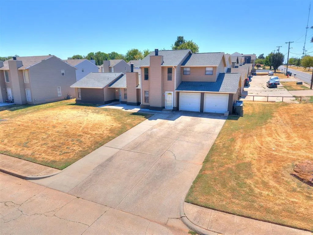 Photo 3 — 1022 N Chowning Avenue, Edmond, OK 73034