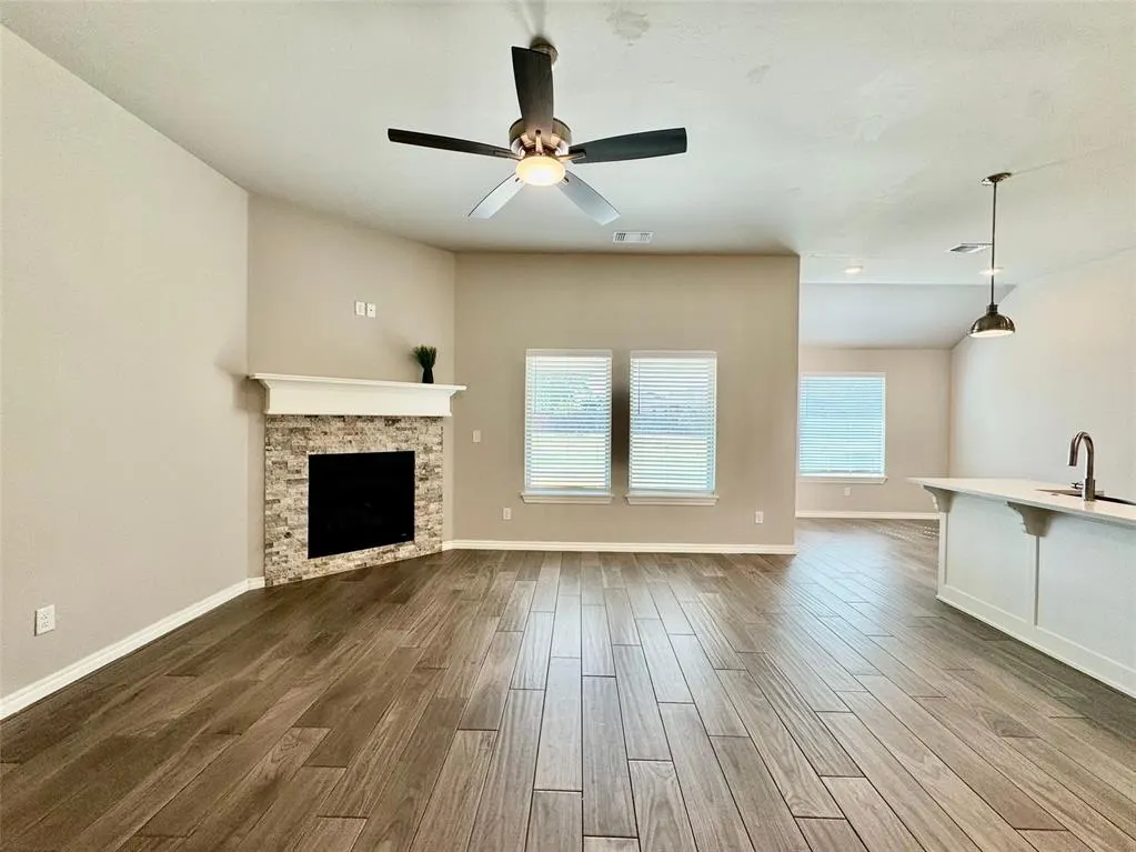 Photo 6 — 8909 Poppey Place, Yukon, OK 73099