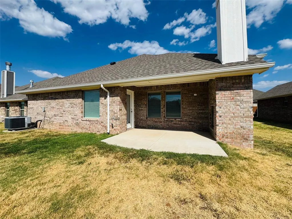 Photo 42 — 8909 Poppey Place, Yukon, OK 73099