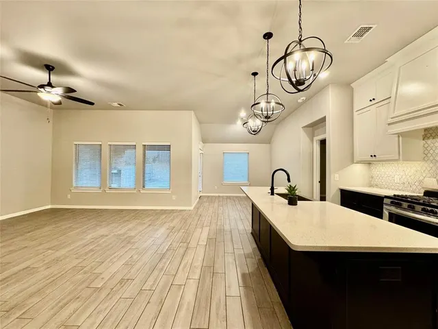Photo 5 — 5401 Riverrun Court, Arcadia, OK 73007