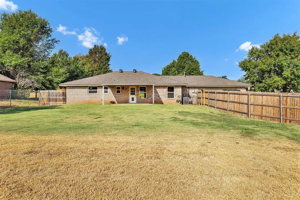 Photo 27 — 905 Mulberry Lane, El Reno, OK 73036