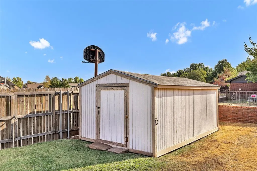 Photo 29 — 905 Mulberry Lane, El Reno, OK 73036