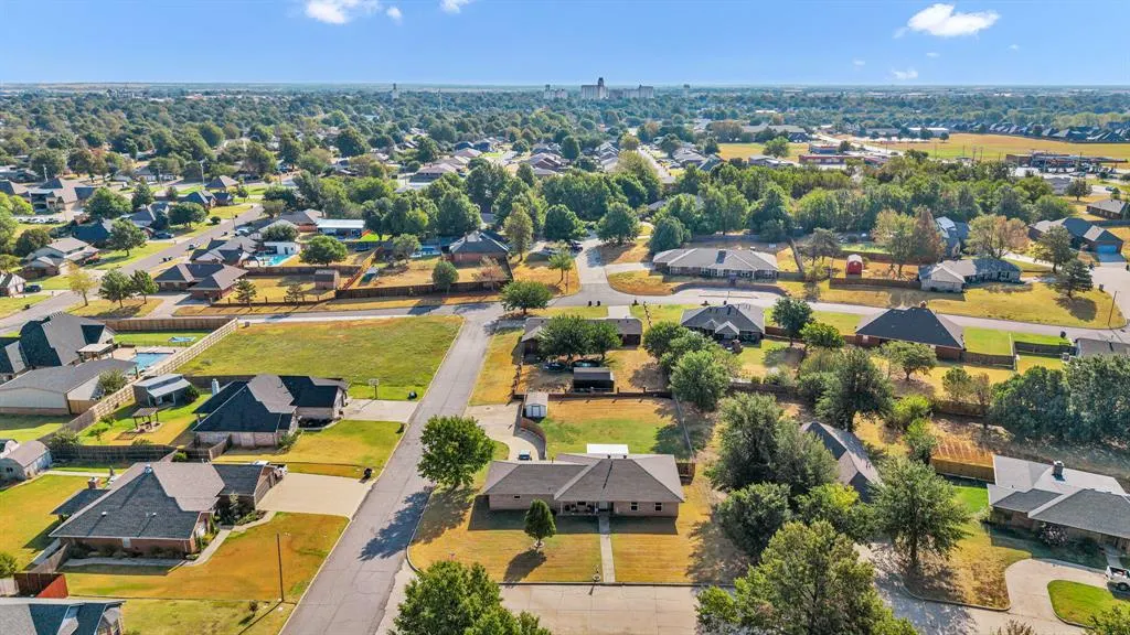 Photo 34 — 905 Mulberry Lane, El Reno, OK 73036