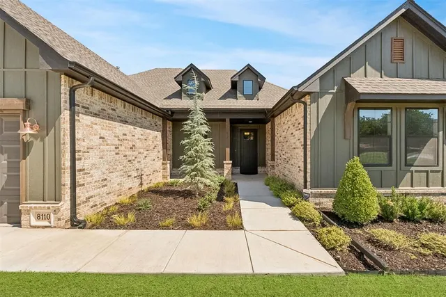 Photo 5 — 8110 Goldfinch Drive, Guthrie, OK 73044