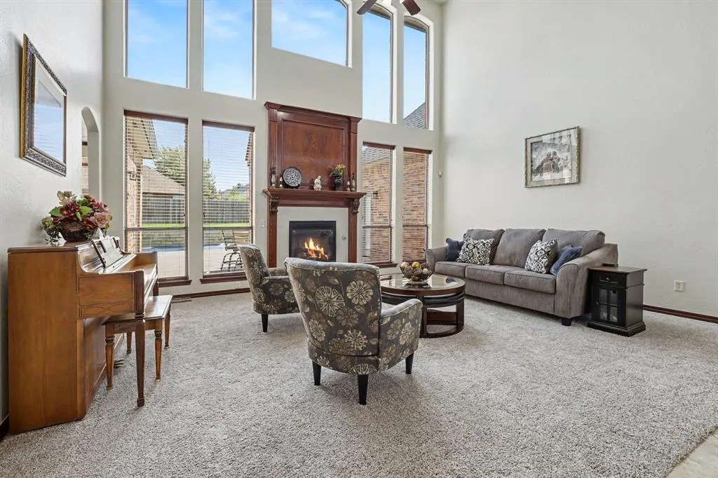 Photo 4 — 15606 Claremont Boulevard, Edmond, OK 73013