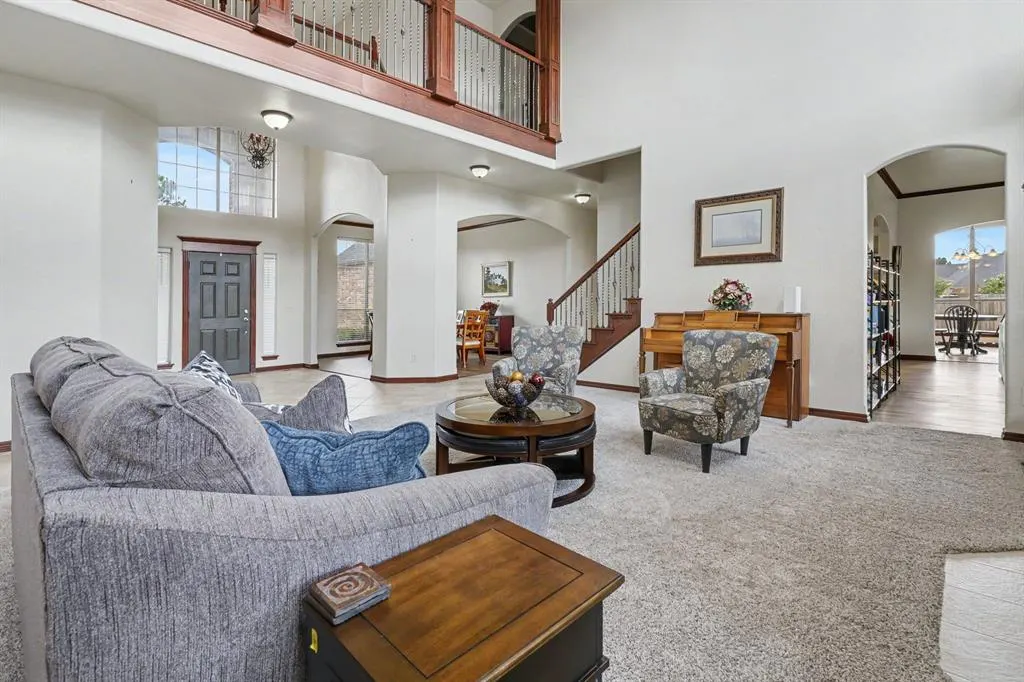 Photo 5 — 15606 Claremont Boulevard, Edmond, OK 73013