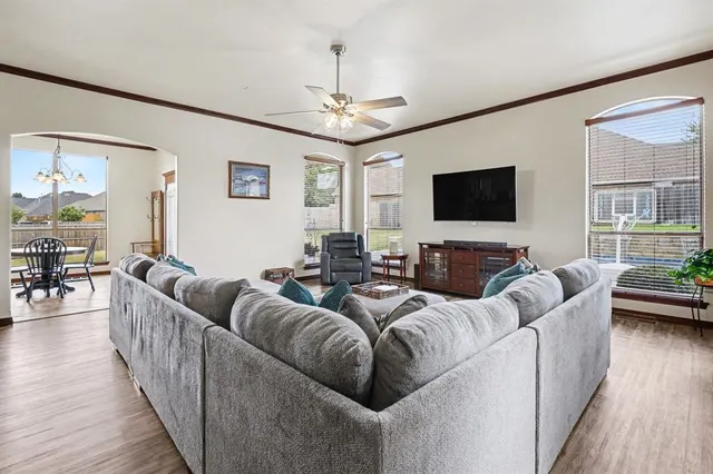 Photo 6 — 15606 Claremont Boulevard, Edmond, OK 73013