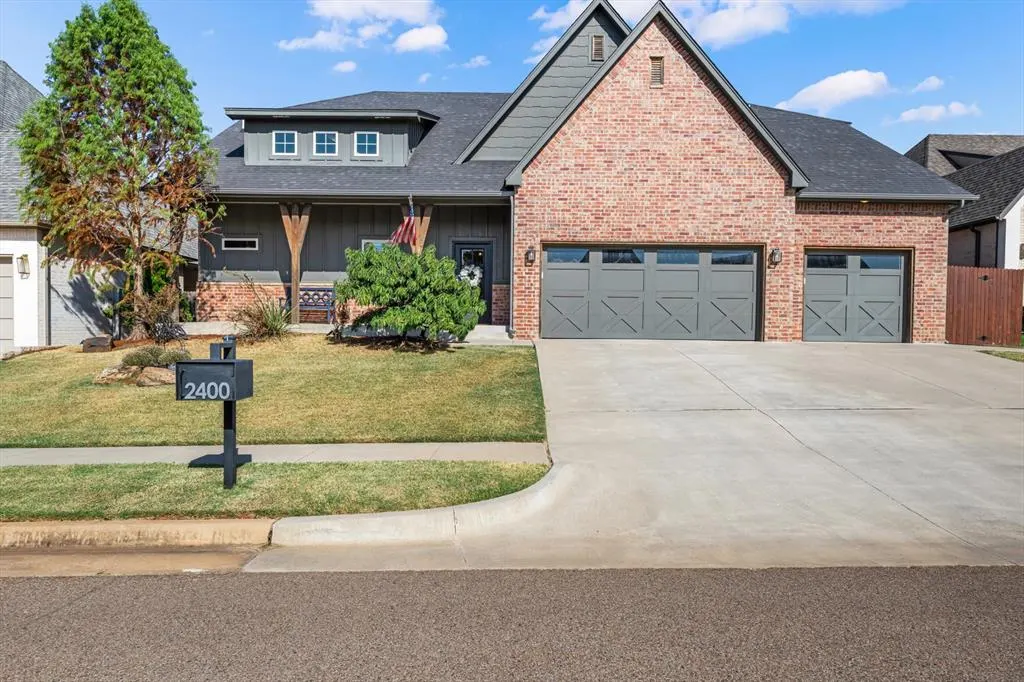 Photo 2 — 2400 Amante Court, Edmond, OK 73034