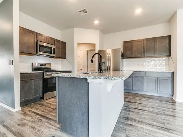 Photo 6 — 1201 Corner Brook Drive, Purcell, OK 73080