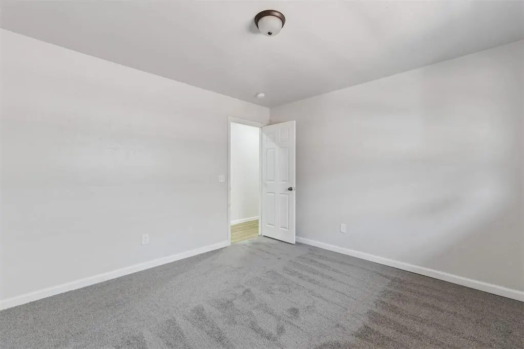 Photo 31 — 6705 Whitehall Drive, Oklahoma City, OK 73132