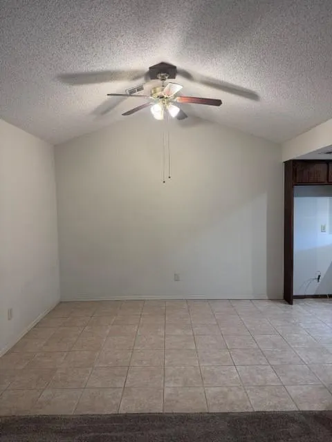Photo 3 — 1305 N Fretz Avenue, Edmond, OK 73003