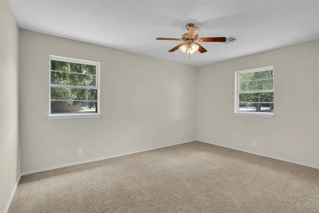Photo 15 — 117 E 4th Street, Erick, OK 73645