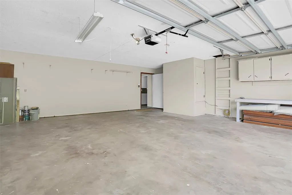 Photo 27 — 117 E 4th Street, Erick, OK 73645
