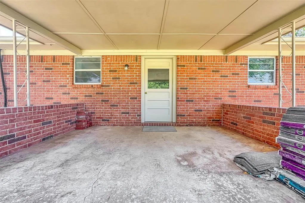 Photo 29 — 117 E 4th Street, Erick, OK 73645