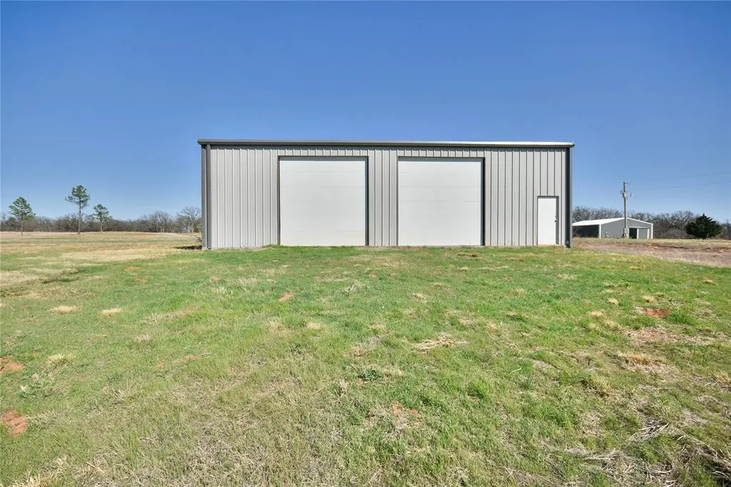 Photo 6 — 165170 Heffington Road, Marlow, OK 73055