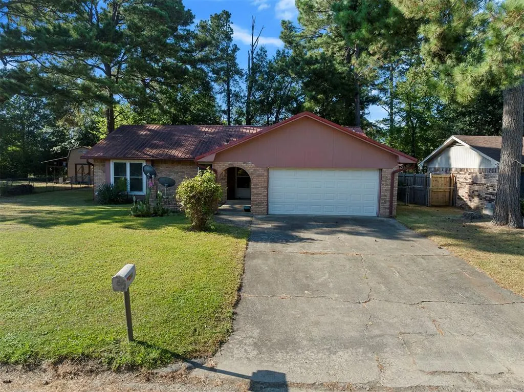 Front exterior — 1502 Arthur Street, Idabel, OK 74745