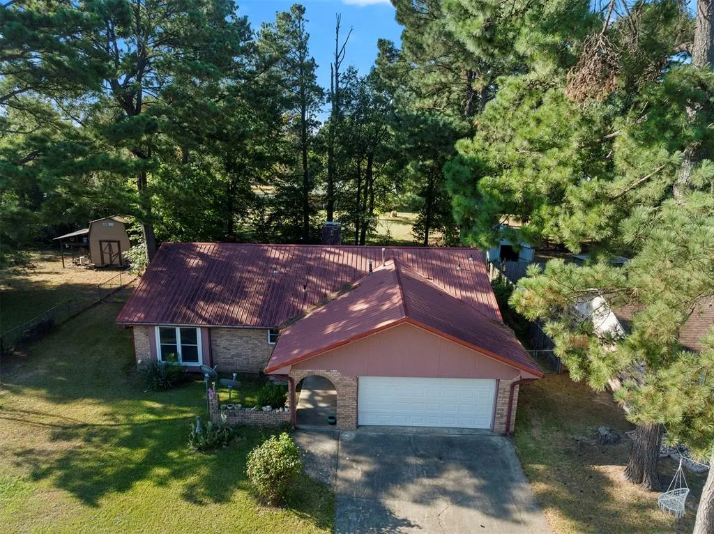 Photo 2 — 1502 Arthur Street, Idabel, OK 74745