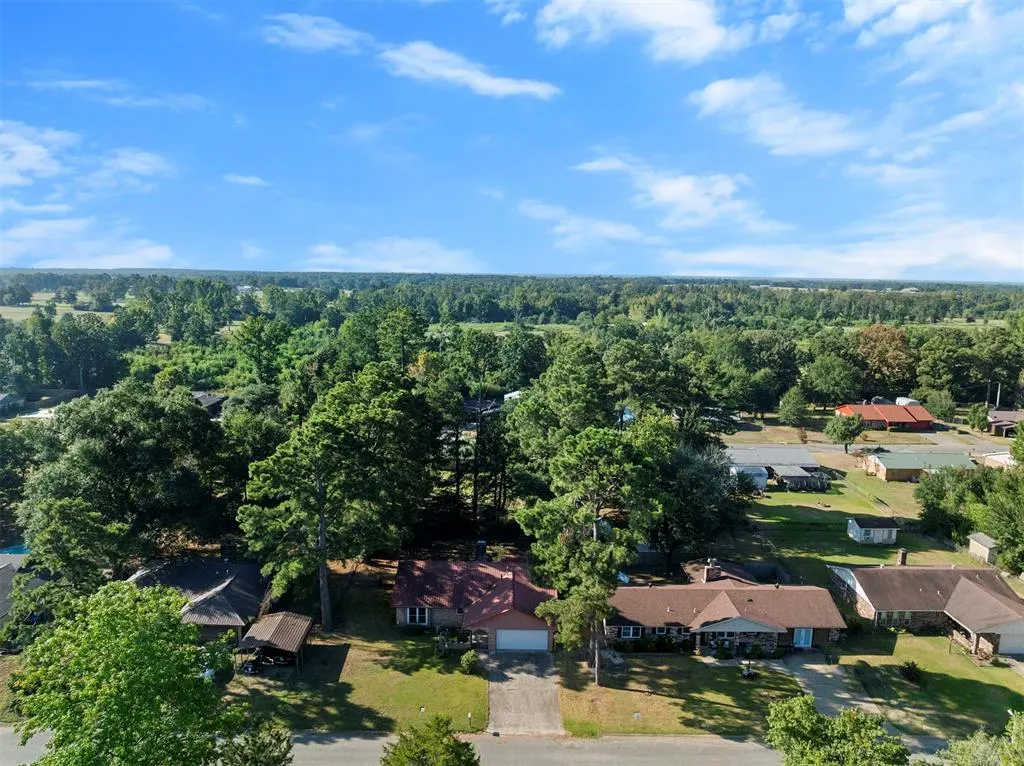 Photo 5 — 1502 Arthur Street, Idabel, OK 74745
