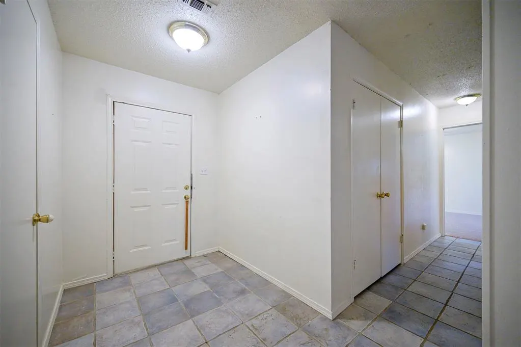 Photo 7 — 1502 Arthur Street, Idabel, OK 74745