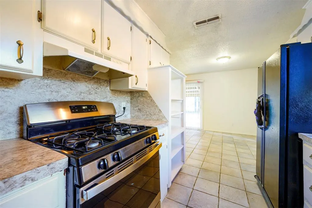 Photo 14 — 1502 Arthur Street, Idabel, OK 74745
