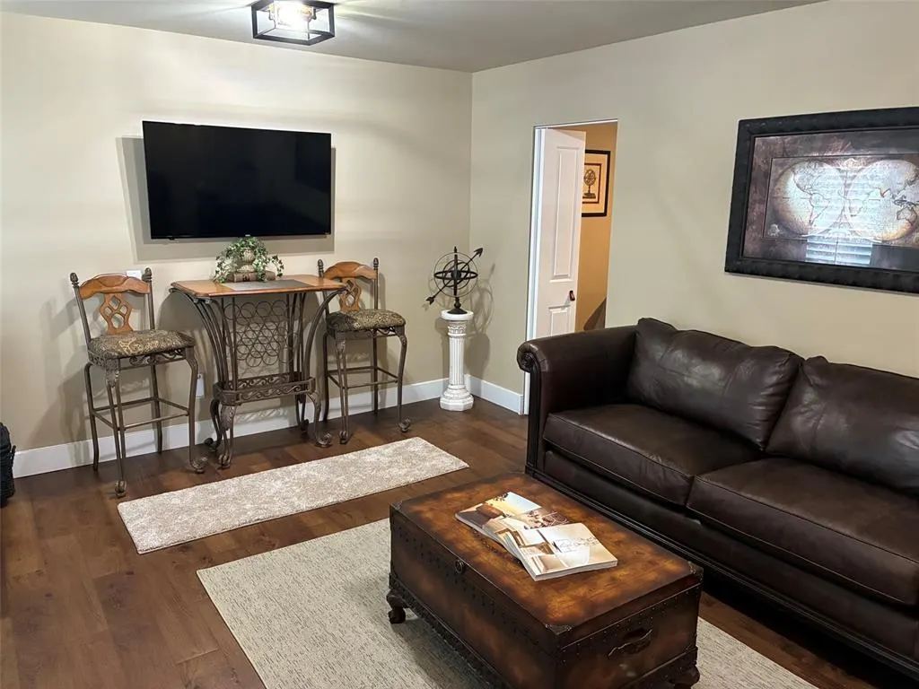 Photo 4 — 220 S Ponca Avenue, Norman, OK 73071