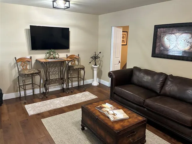 Photo 4 — 220 S Ponca Avenue, Norman, OK 73071