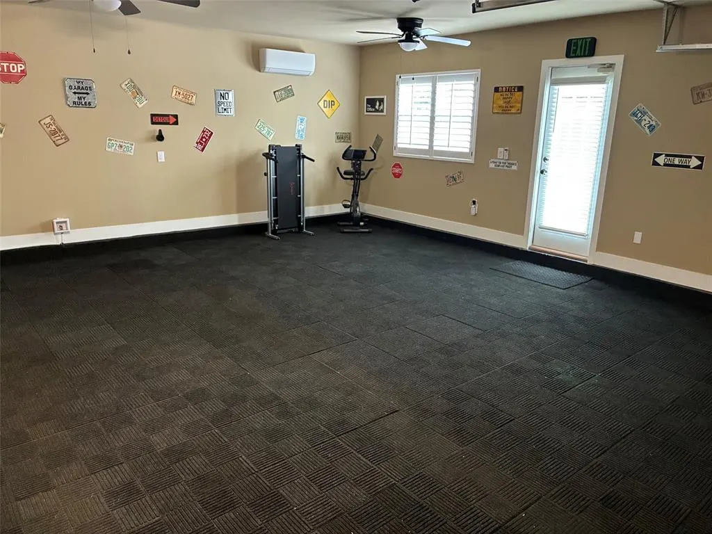 Photo 14 — 220 S Ponca Avenue, Norman, OK 73071