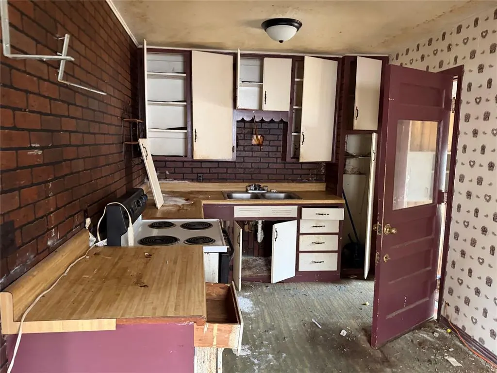 Photo 4 — 3105 S Independence Avenue, Oklahoma City, OK 73119