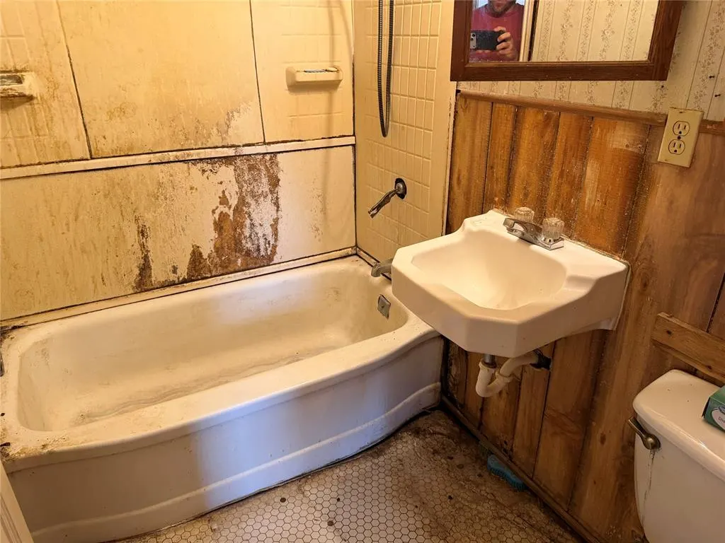Photo 10 — 3105 S Independence Avenue, Oklahoma City, OK 73119
