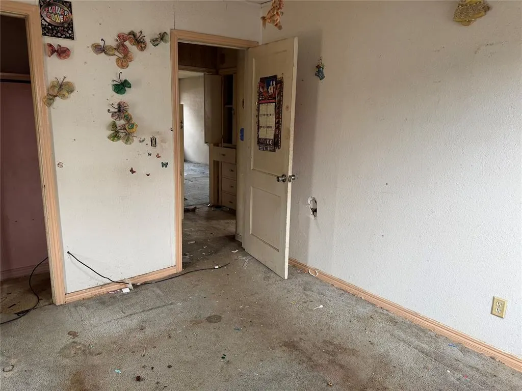 Photo 13 — 3105 S Independence Avenue, Oklahoma City, OK 73119