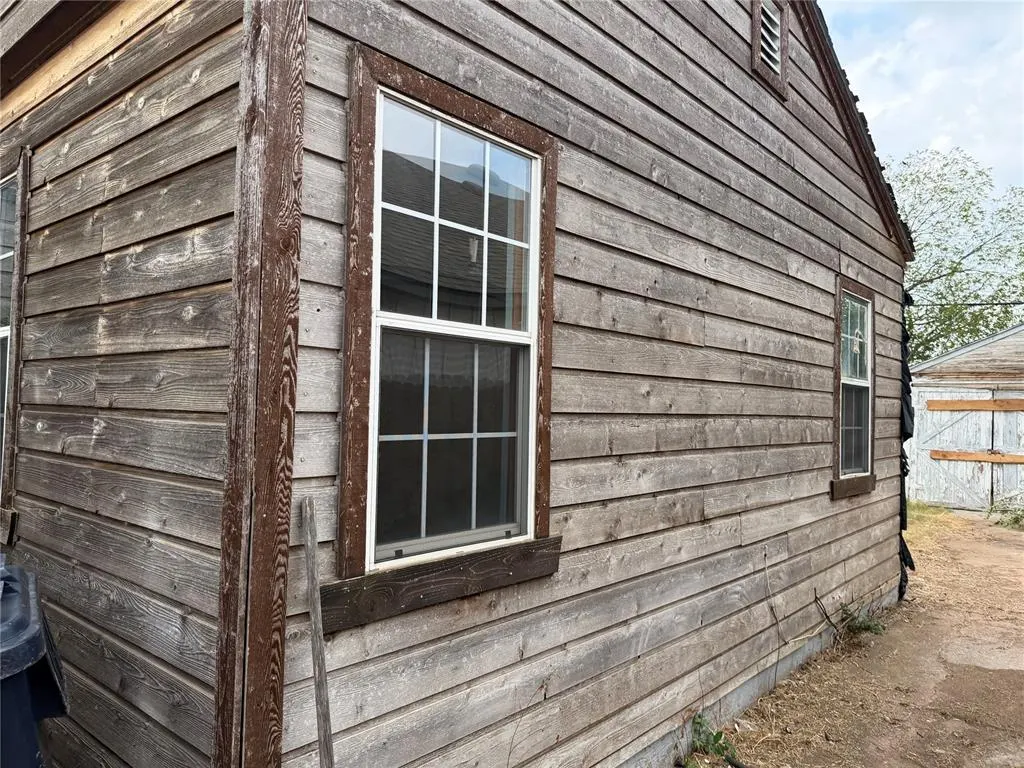 Photo 14 — 3105 S Independence Avenue, Oklahoma City, OK 73119