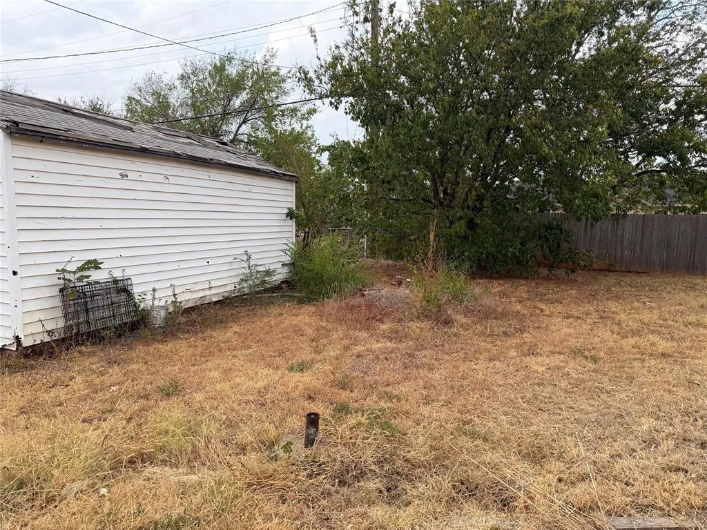 Photo 19 — 3105 S Independence Avenue, Oklahoma City, OK 73119