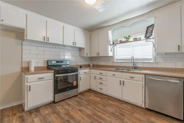 Photo 8 — 936 Crabtree Cove, Oklahoma City, OK 73110