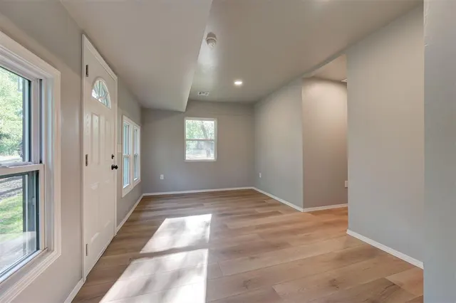 Photo 6 — 407 E 7th Street, Chandler, OK 74834