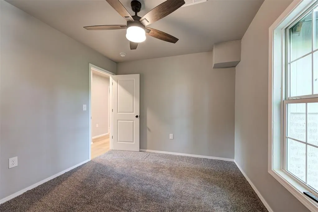 Photo 20 — 407 E 7th Street, Chandler, OK 74834