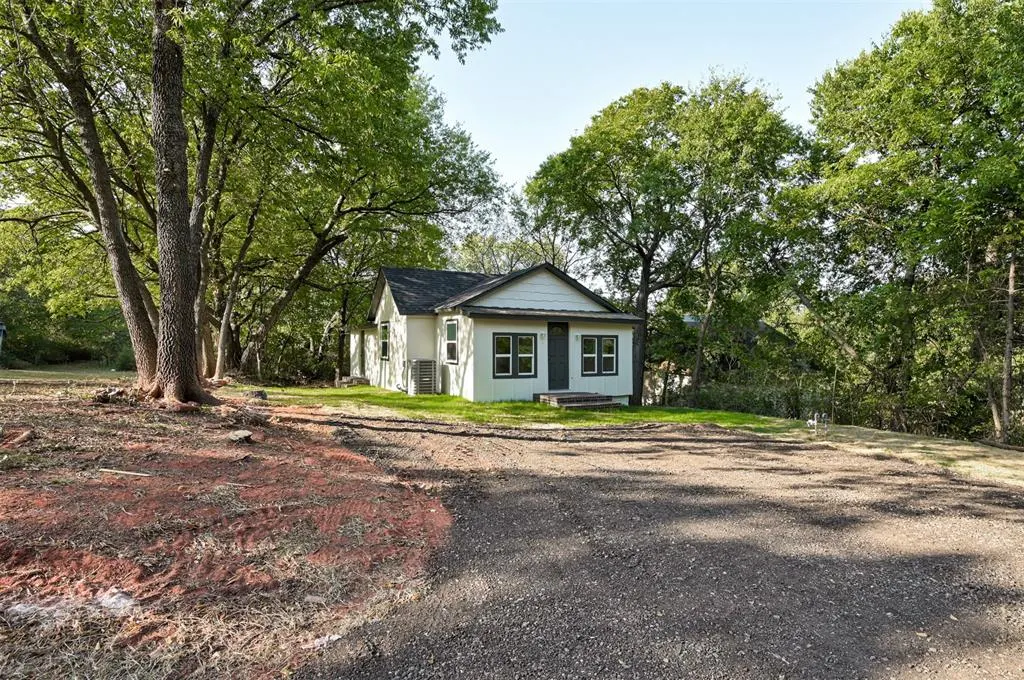 Photo 28 — 407 E 7th Street, Chandler, OK 74834