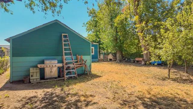 Photo 2 — 1735 NW 1st Street, Oklahoma City, OK 73106