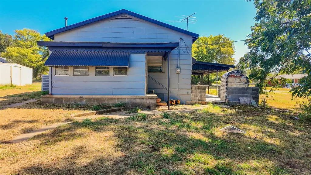 Photo 19 — 409 Fir Street, Wellston, OK 74881