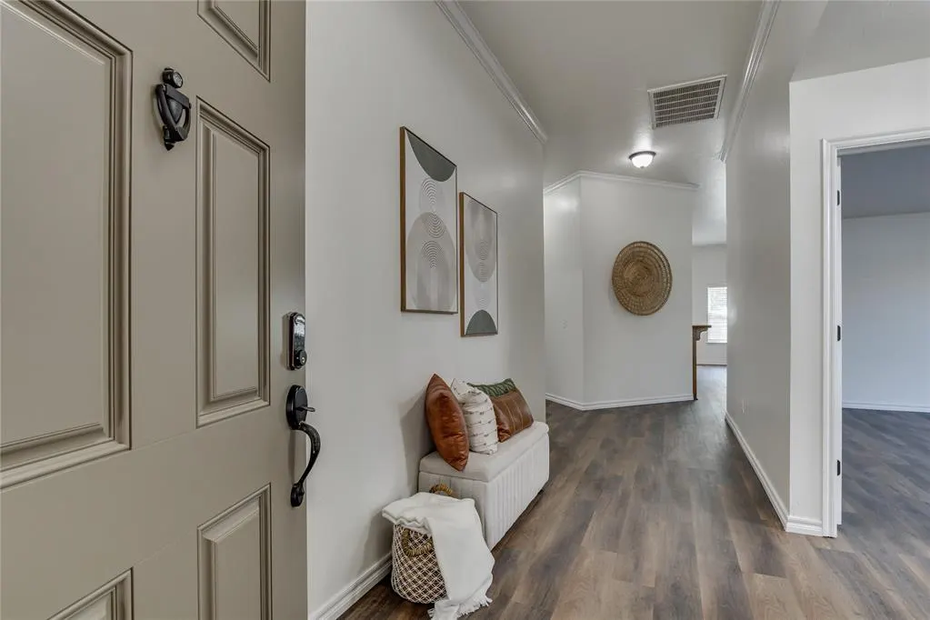 Photo 6 — 2176 Melody Drive, Edmond, OK 73012