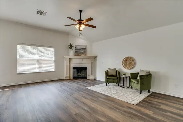 Photo 7 — 2176 Melody Drive, Edmond, OK 73012