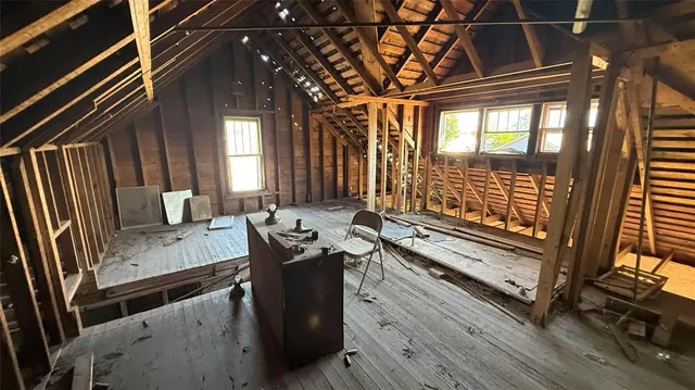 Photo 2 — 420 NW 2nd Street, Laverne, OK 73848