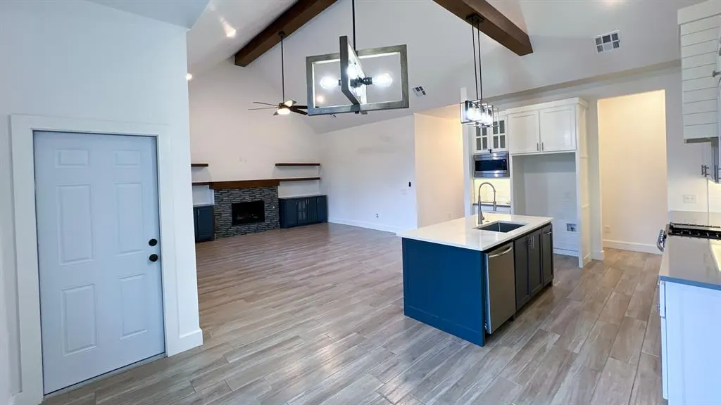 Photo 14 — 621 E Barajas Terrace, Mustang, OK 73064
