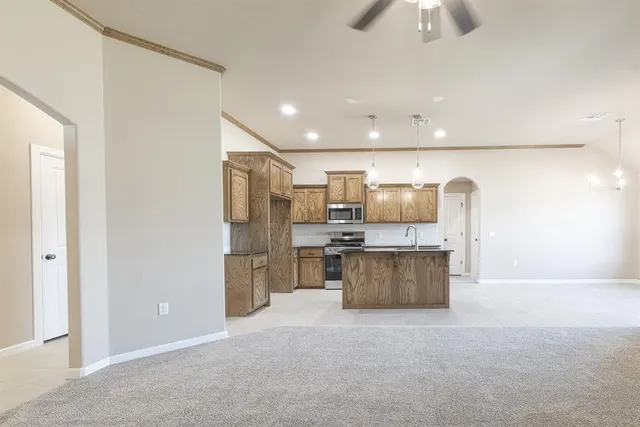Photo 4 — 4533 Adobe Court, Yukon, OK 73099