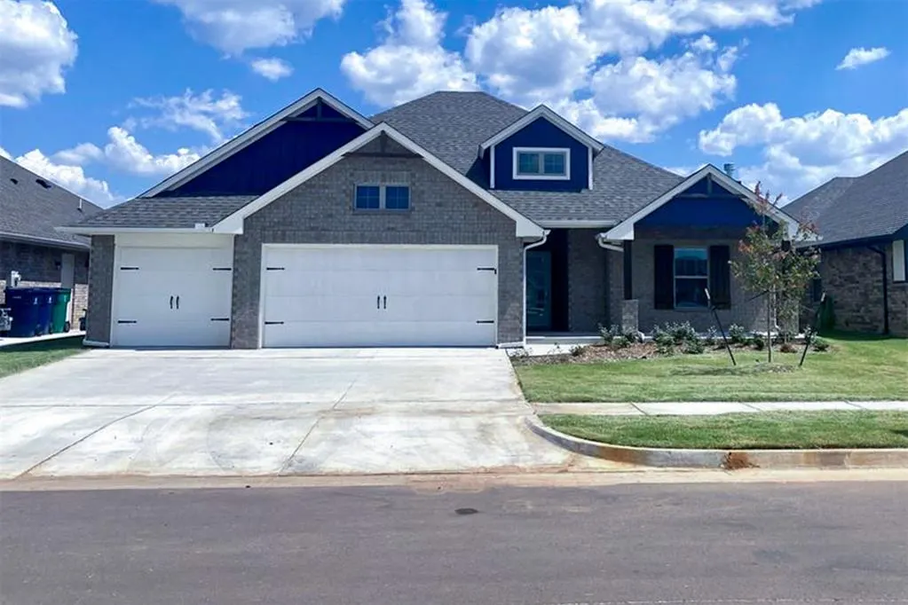 Front exterior — 12500 Elba Drive, Yukon, OK 73099