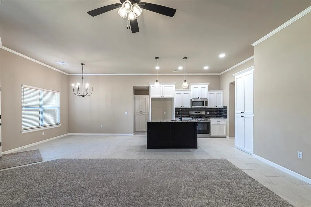 Photo 8 — 4537 Adobe Court, Yukon, OK 73099